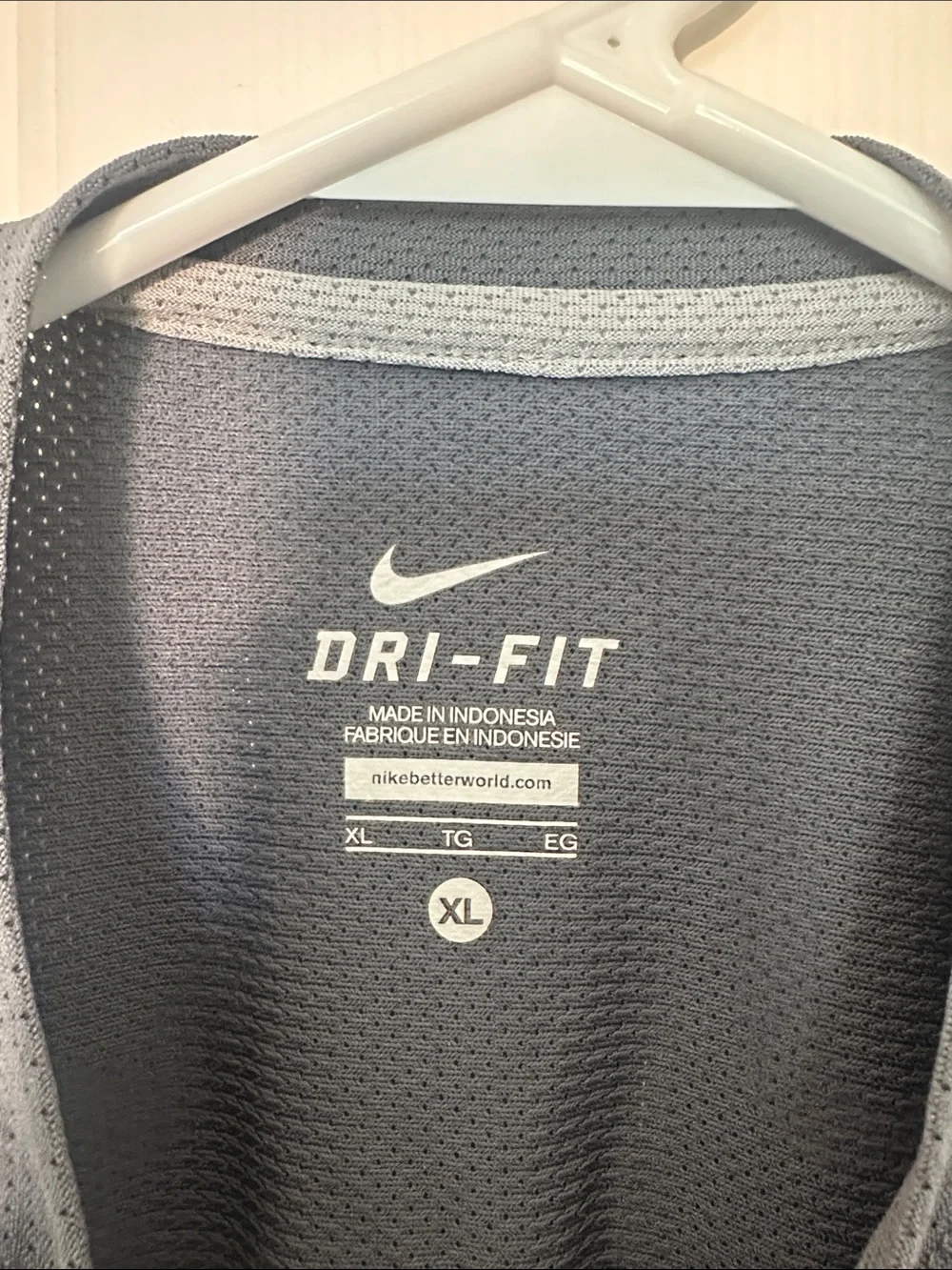 Nike lightweight dri